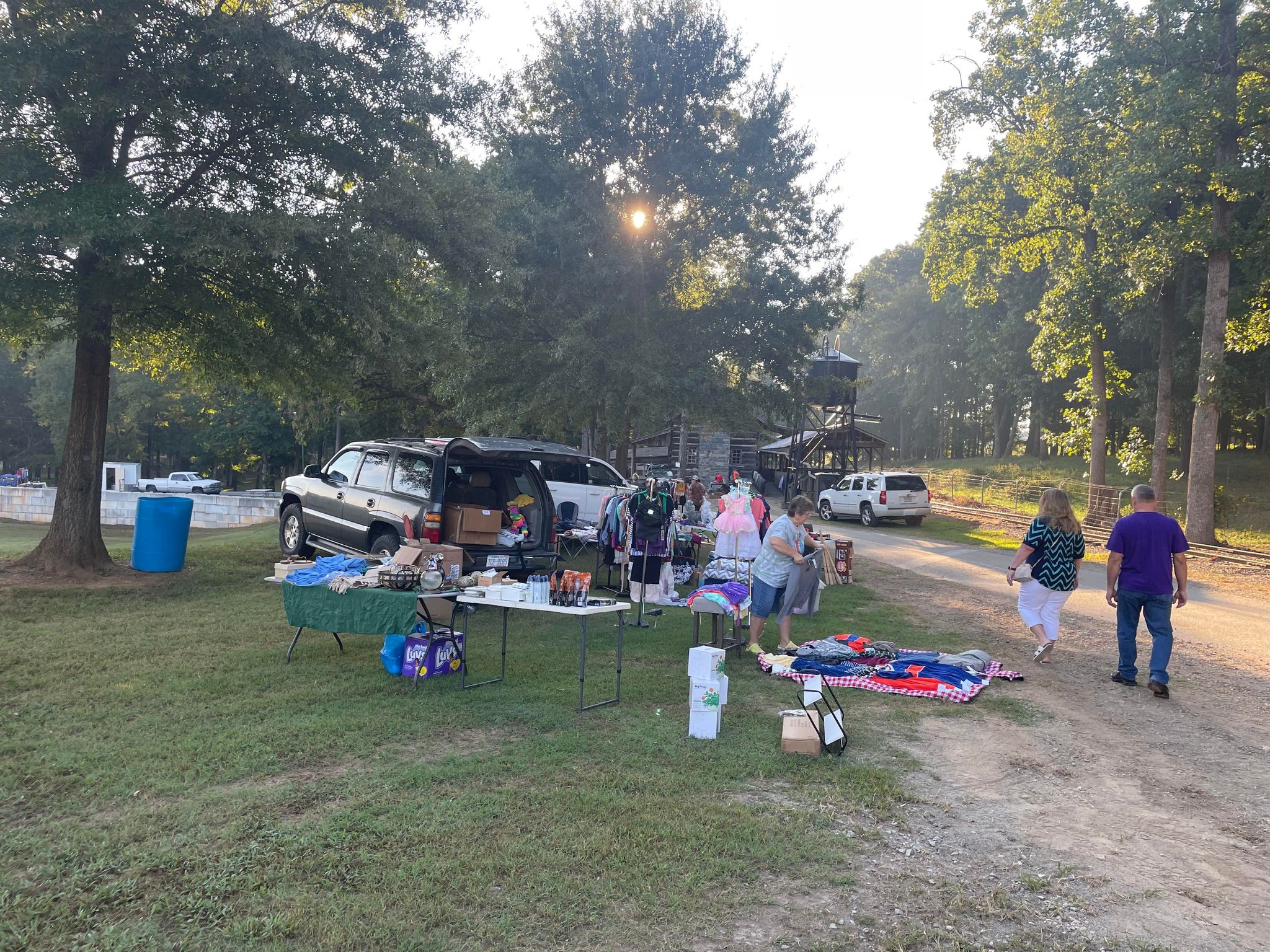 Yard Sale Day Denton Farmpark